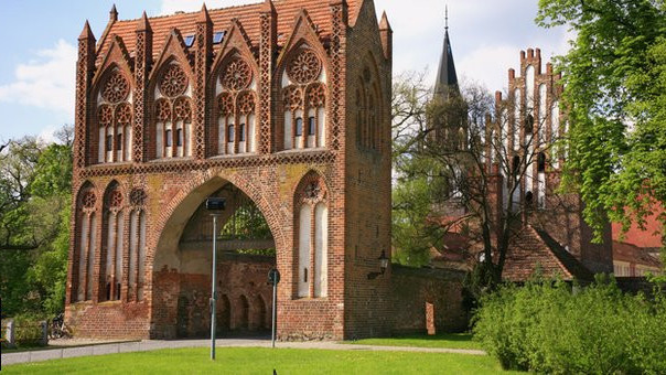 Town gate Stargarder Tor in Neubrandenburg