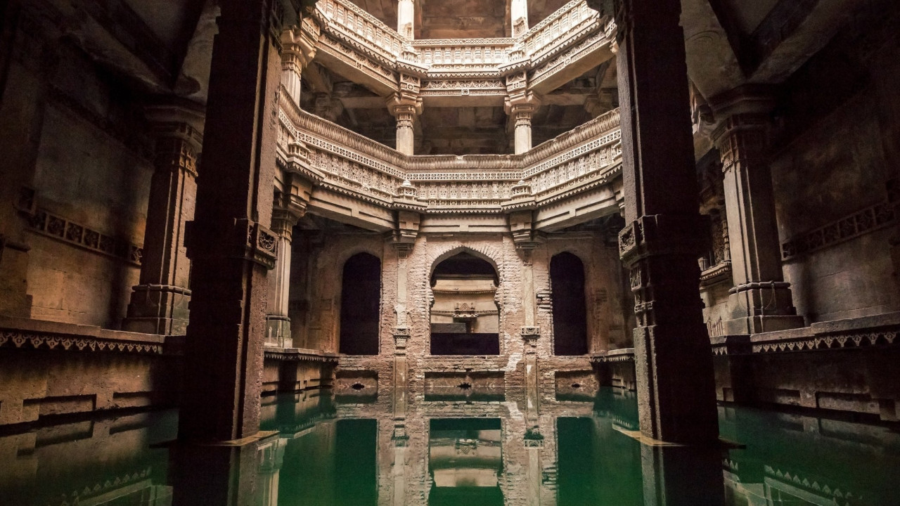 Adalaj Stepwell, Solanki architectural style, located in Ahmedabad, gujarat