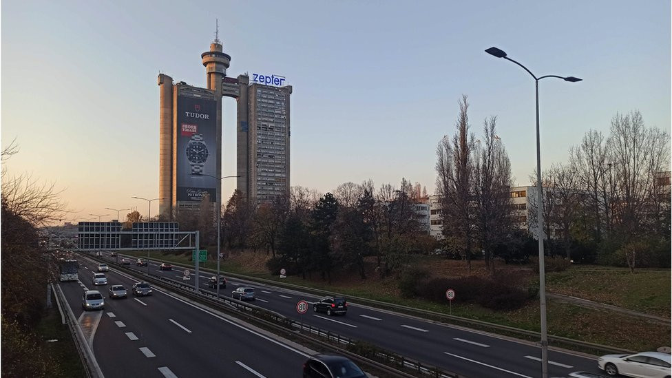 Geneks kula i Lazar Vujaklija