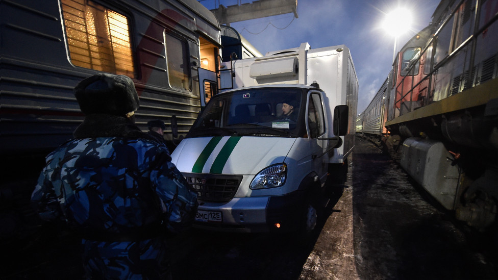 Transportirovka poezdom