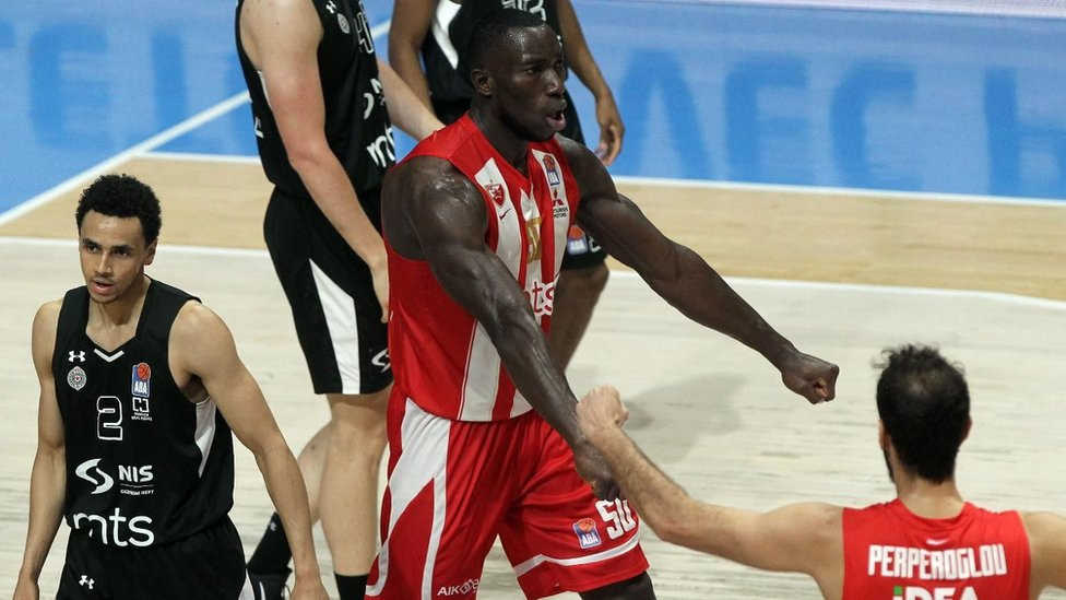 Majkl Odžo u dresu Crvene zvezde