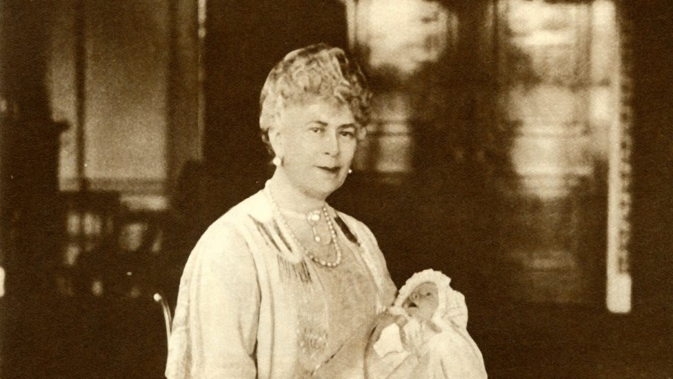 Queen Mary with Princess Elizabeth, 1926