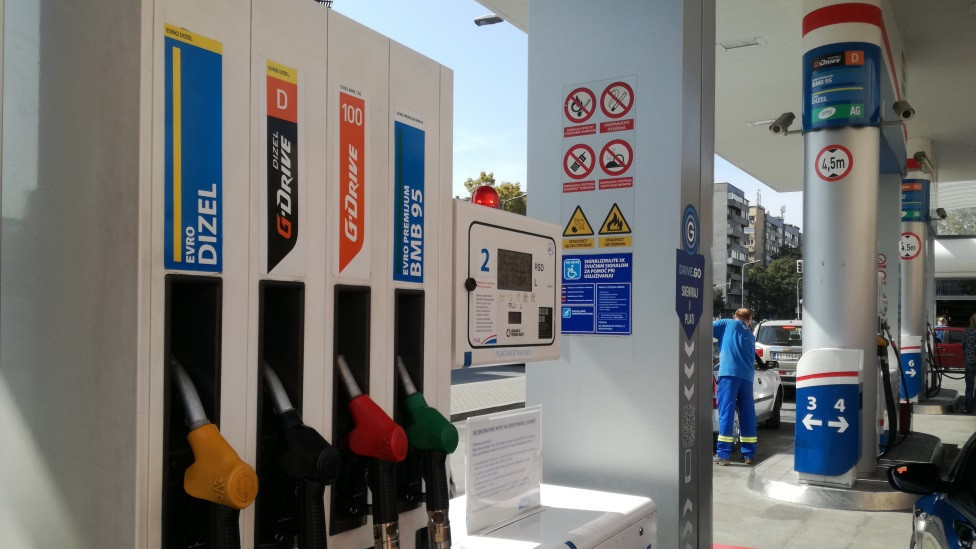 pumpa, benzinska stanica