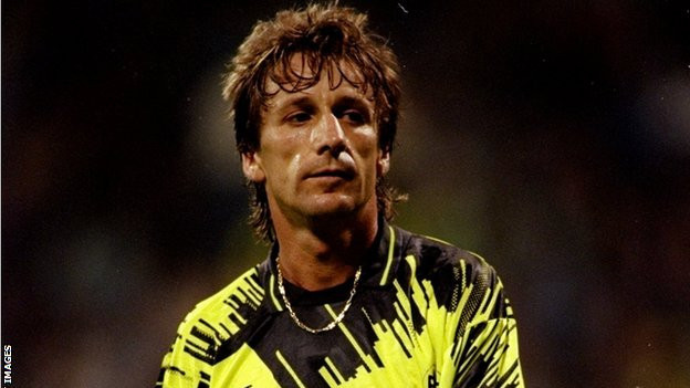 Frank Mill, pictured with Dortmund in 1994