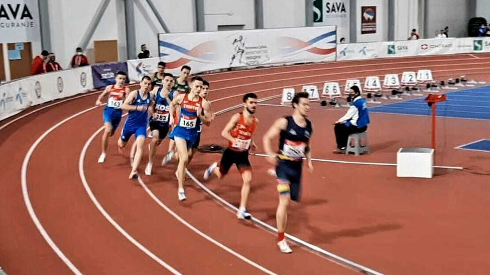 Kosovska takmičarka