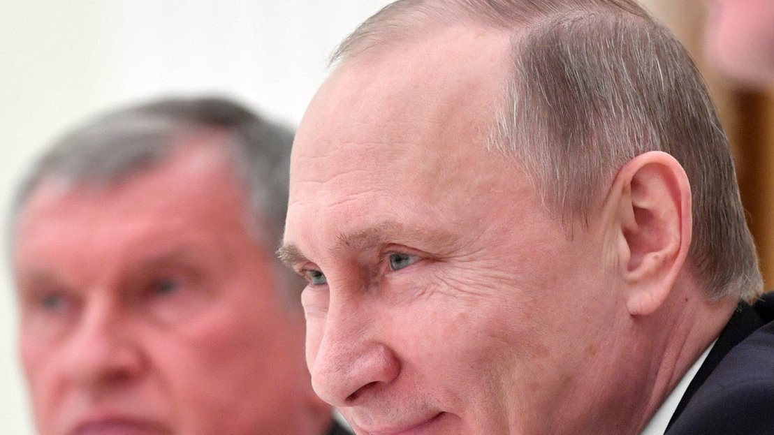 Russian President Vladimir Putin, with Rosneft chief executive Igor Sechin, at the Kremlin in January 2017