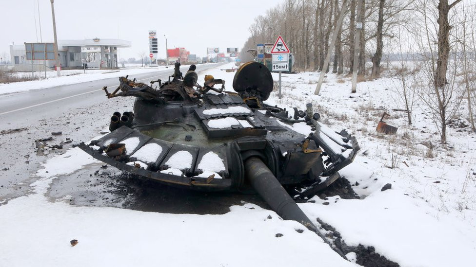 Razneta tenkovska kupola blizu Harkova - Zapad je isporučio protivtenkovsko naoružanje Ukrajini