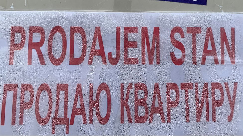 oglas za stan u budvi