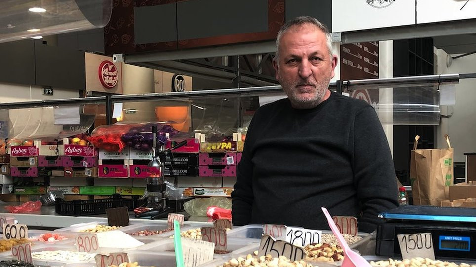 prodavac na palilulskoj pijaci