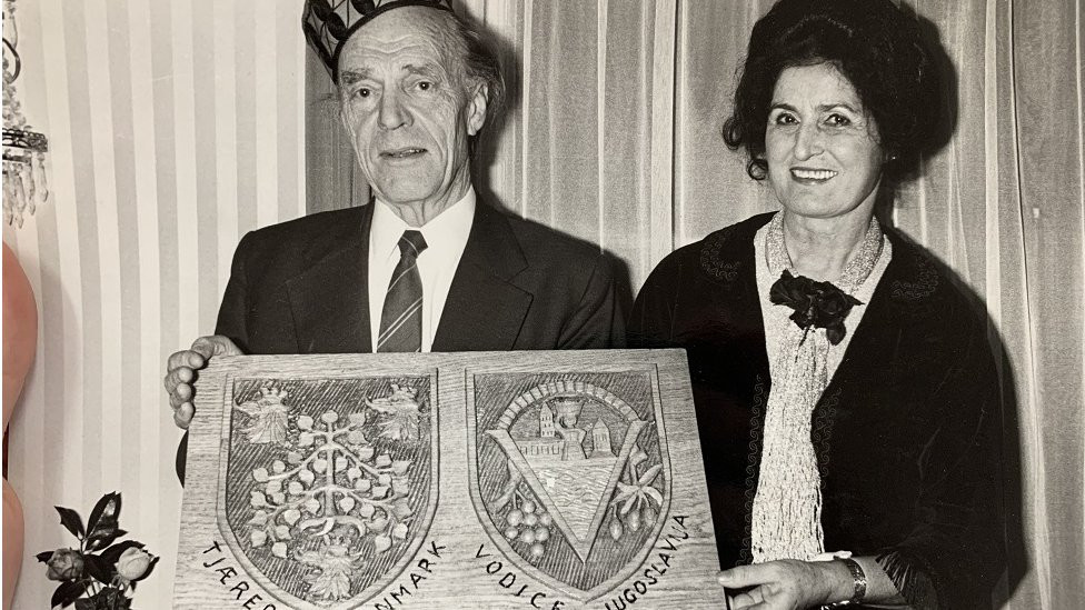 Sa danskim diplomatom