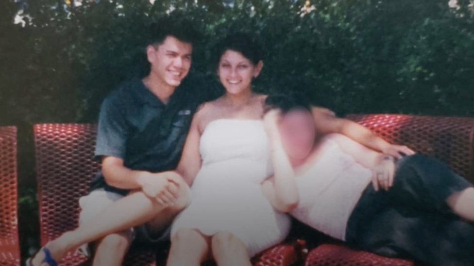 Tom Justice sitting with his girlfriend Bari