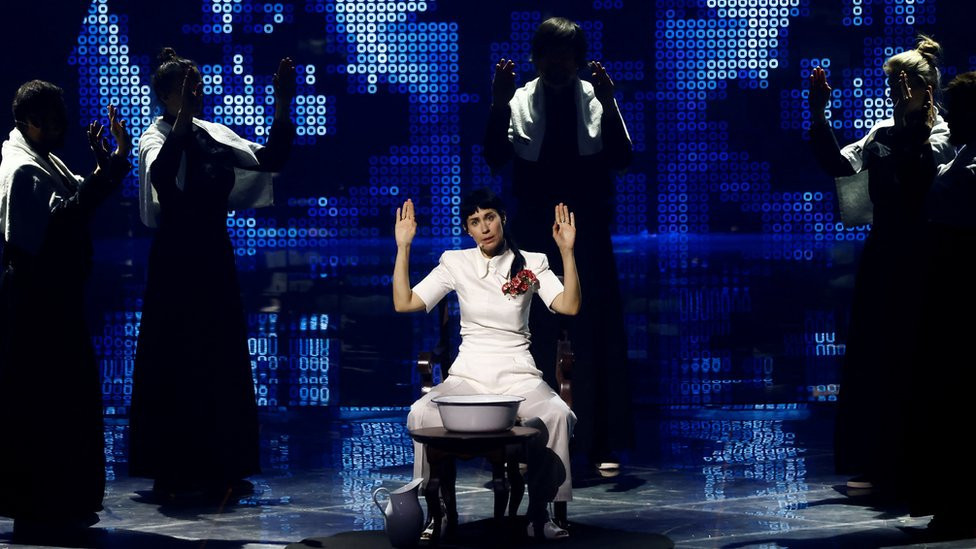 Konstrakta tokom probe za veliko finale u Torinu