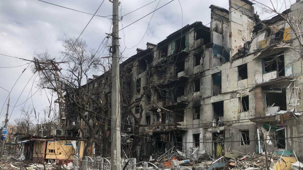 Stambeni blok u kom je živeo Ivan je uništen