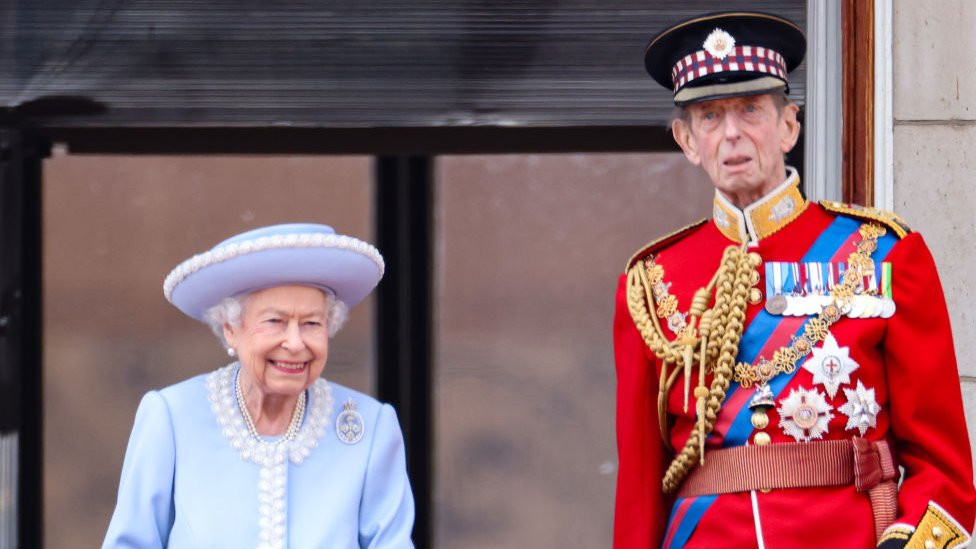 Kraljica Elizabeta II i vojvoda od Kenta