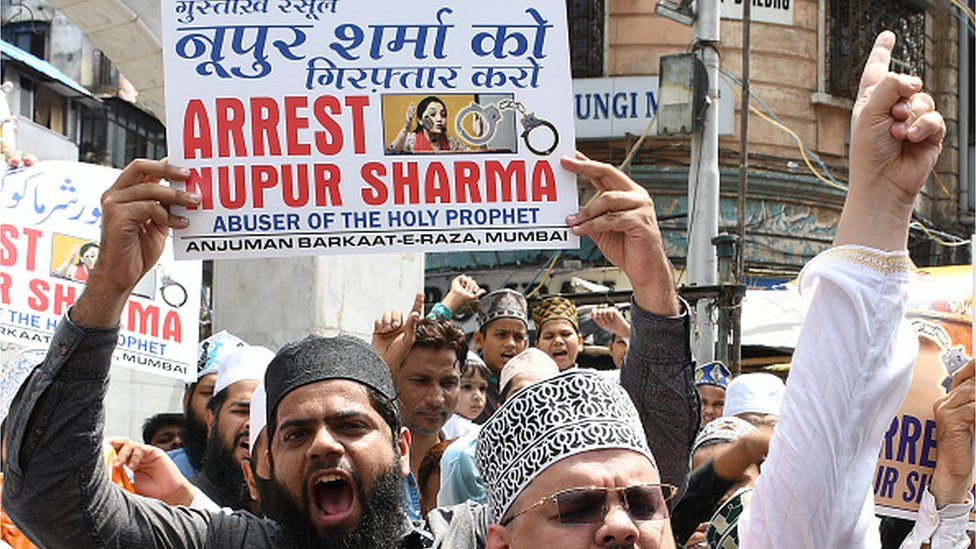 Protesters in Mumbai demand the arrest of BJP spokesperson Nupur Sharma for her blasphemous comments on Prophet Muhammad