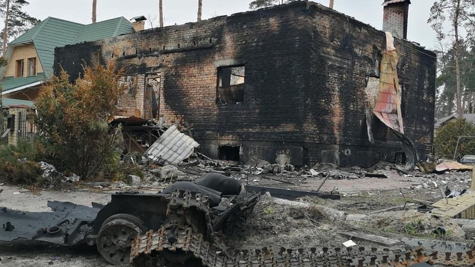The home of Artem Hurin's mother-in-law was burned down during the Russian occupation