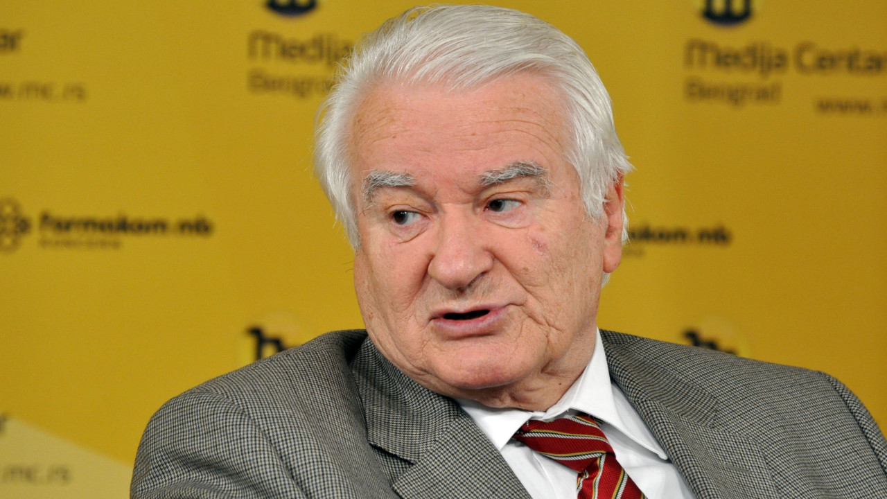 Dragoljub Mićunović