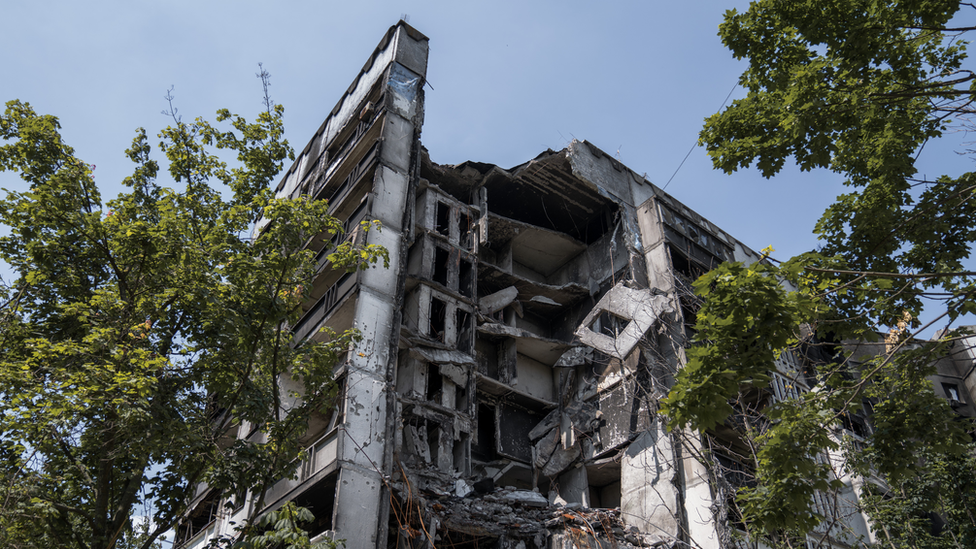 Multi-storey gashes have been torn in the apartment buildings around Saltivka. They will have to be destroyed