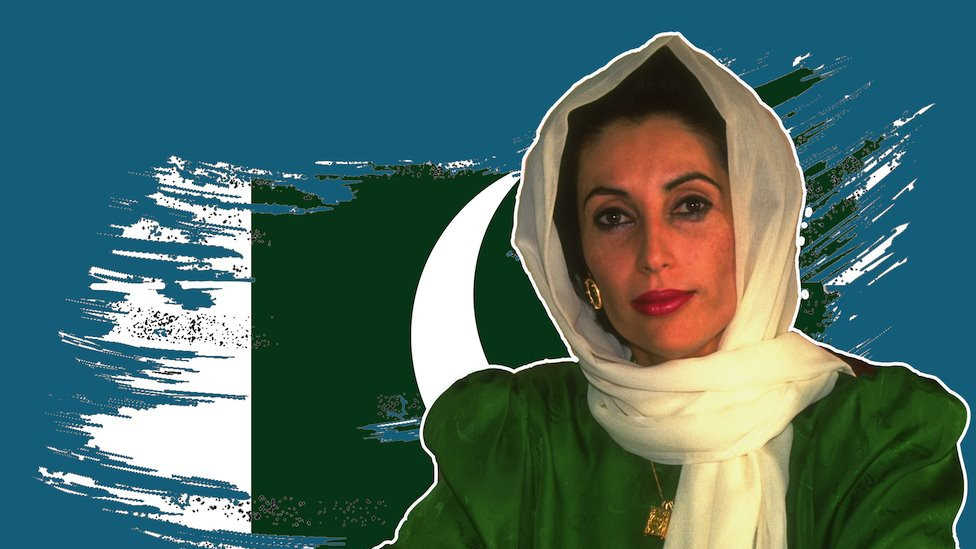 Image of Benazir Bhutto over a treated flag of Pakistan
