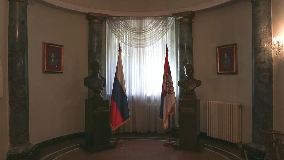 biste - car nikolaj i kralj aleksandar u ruskom domu