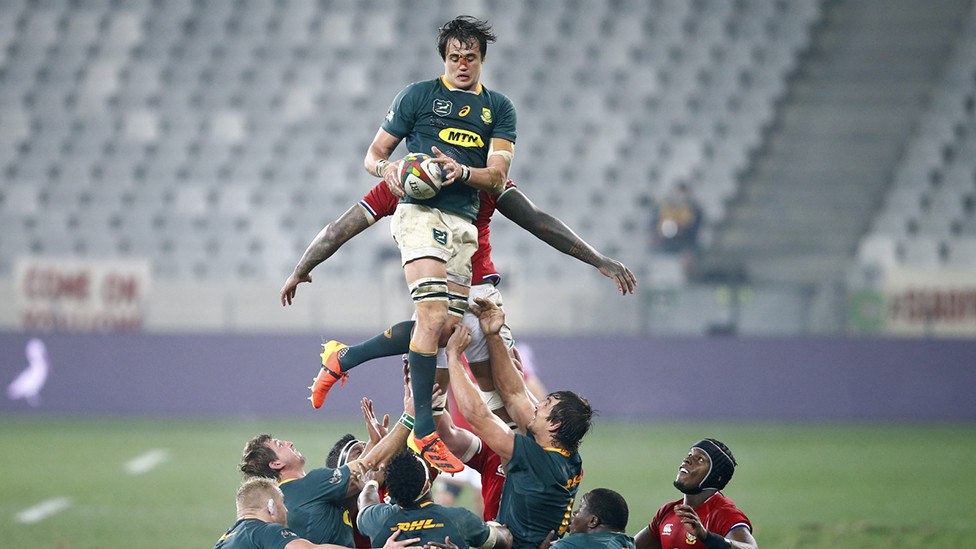 Južnoafrički ragbista Franko Mostert na meču protiv britansko-irske reprezentacije u Kejp Taunu.
