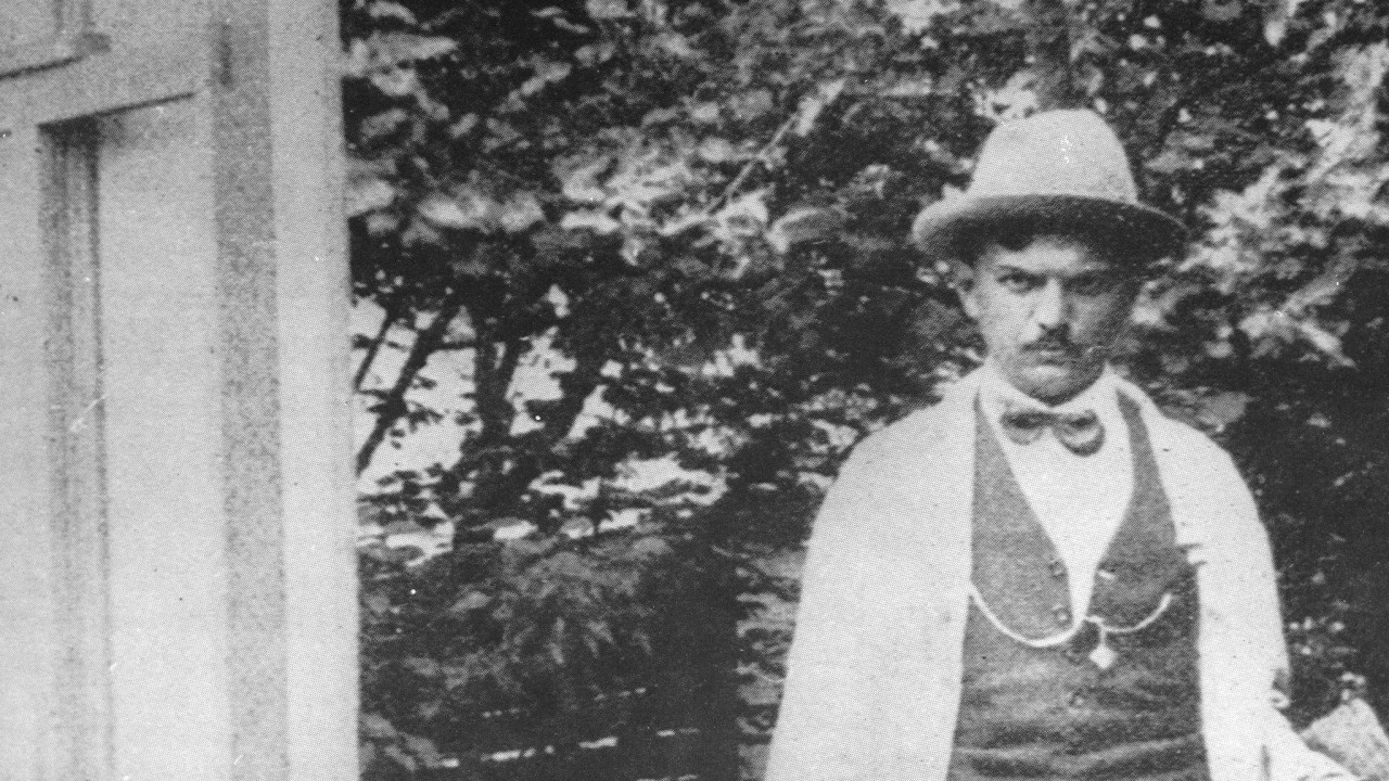 Sava Šumanović za štafelajem