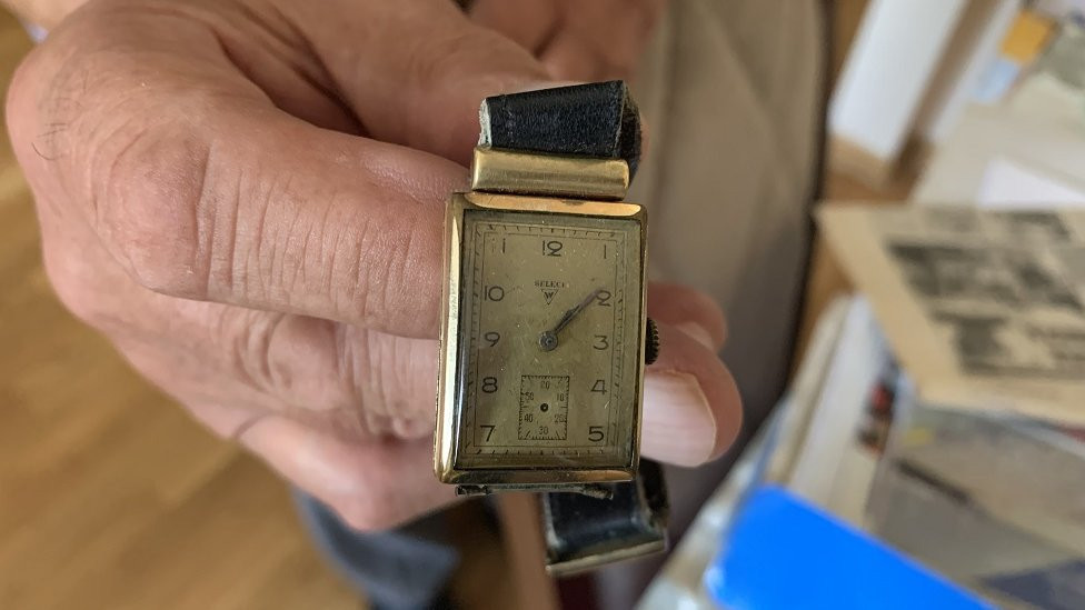 Grkinićev sat je stao na 13.09, tačno tokom brodoloma 9. septembra 1952.