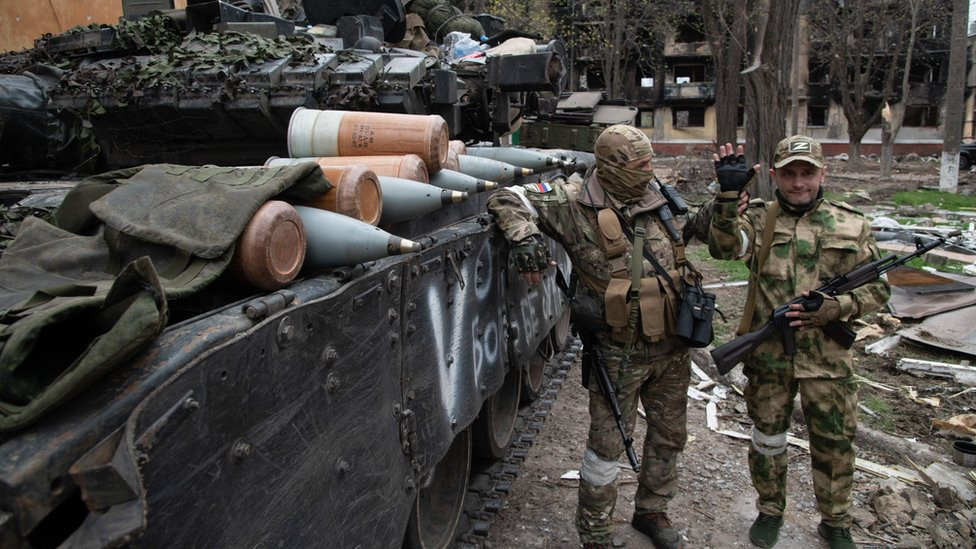 Rossiйskie soldatы v Mariupole