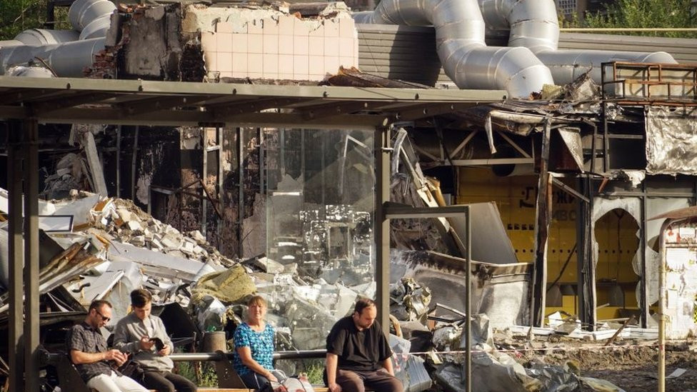 Ostanovka v Mariupole