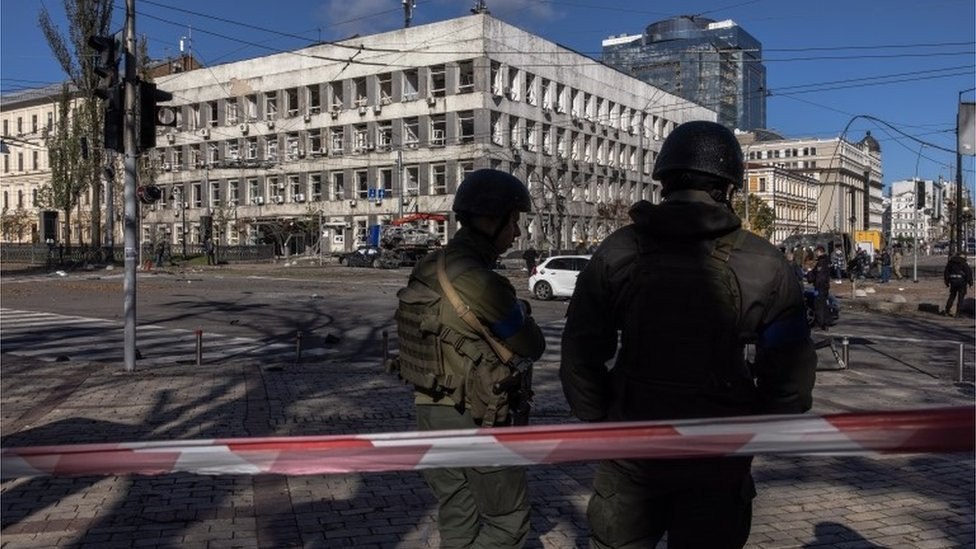 Soldiers in Kyiv