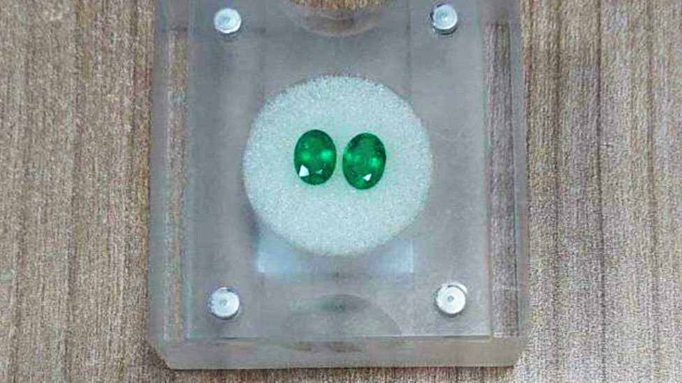 Novac zaplenjen prilikom hapšenja Naumova i Aksta na graničnom prelazu Preševo