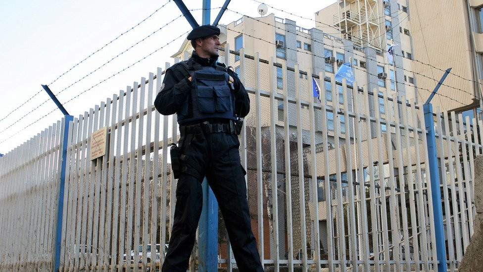 Zgrada UNMIKA u Prištini