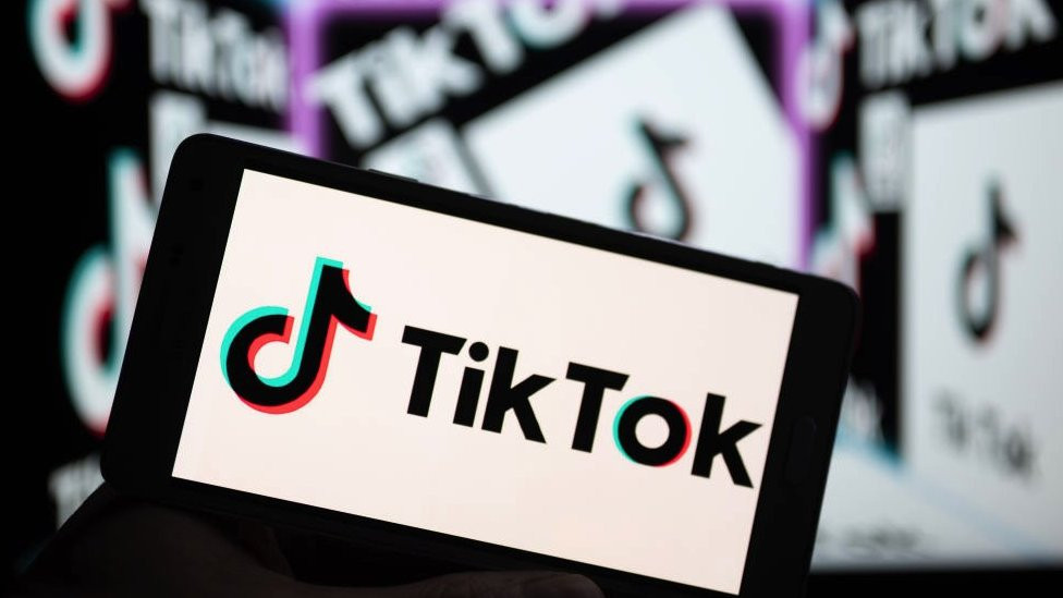TikTok logo