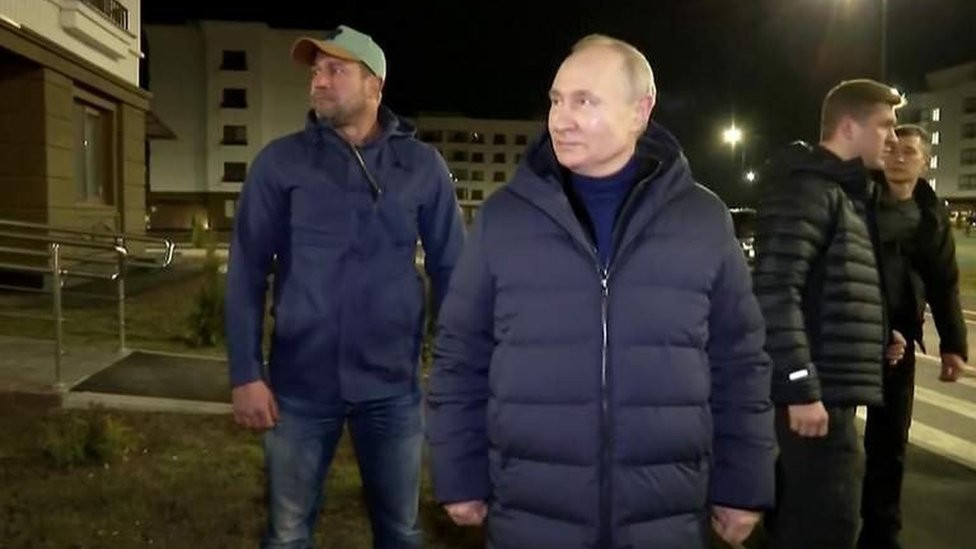 putin u Marijupolju
