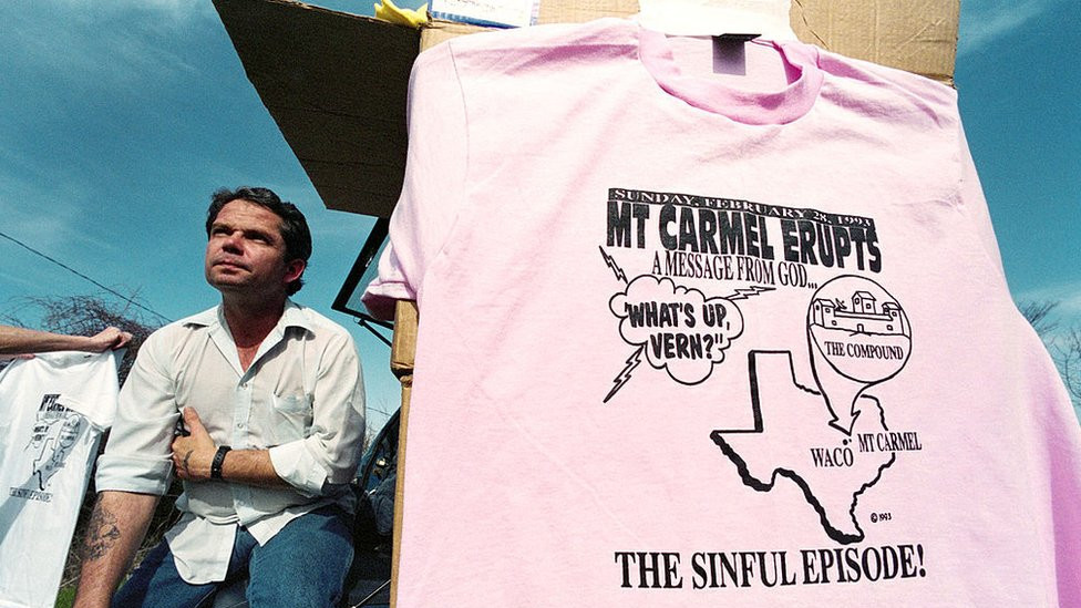 A t-short has a message of support for the Davidians in 1993