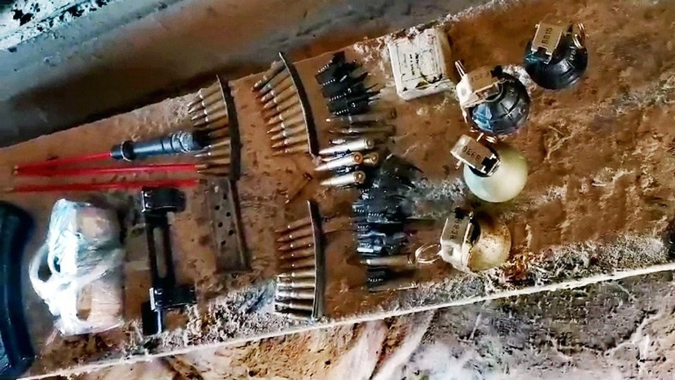 Policija zaplenila brojne komade oružja i municije