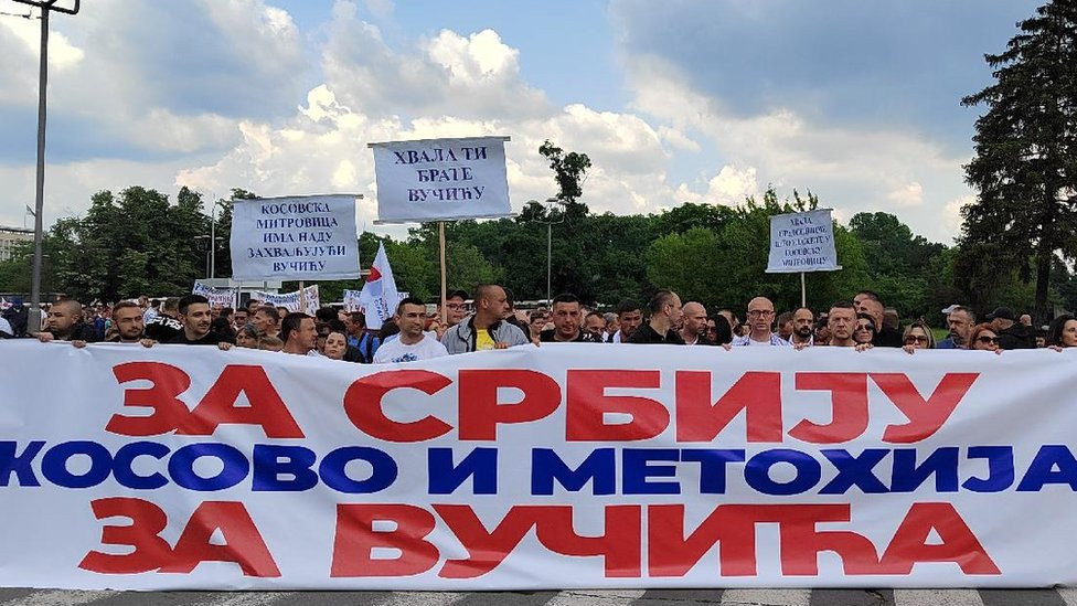 Srbi, Kosovo, Vučić, miting