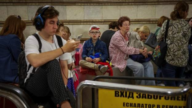 kijevski metro tokom napada