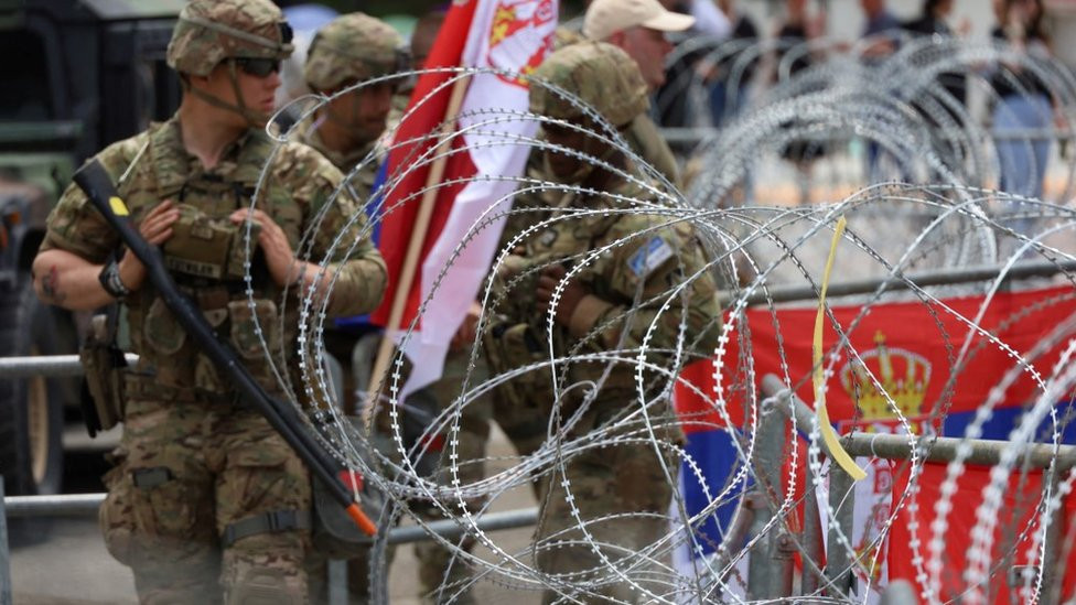 Kosovo, zvečan, KFOR