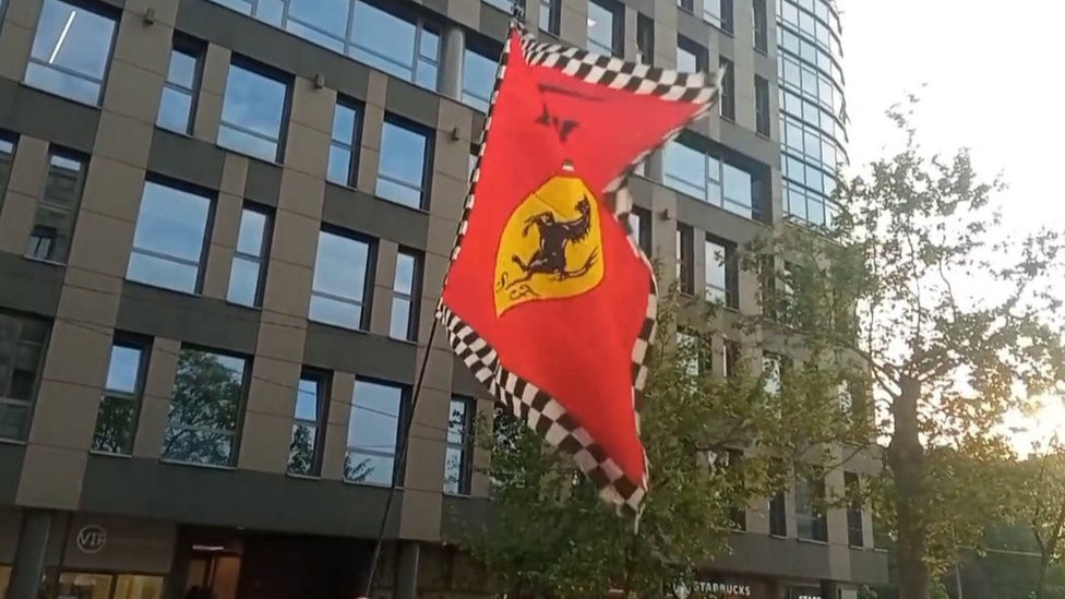 Ferari zastava