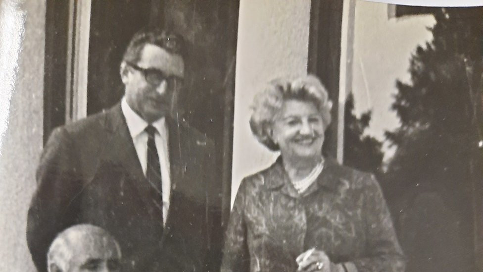 Krleža i Bela sa Franjom Tuđmanom