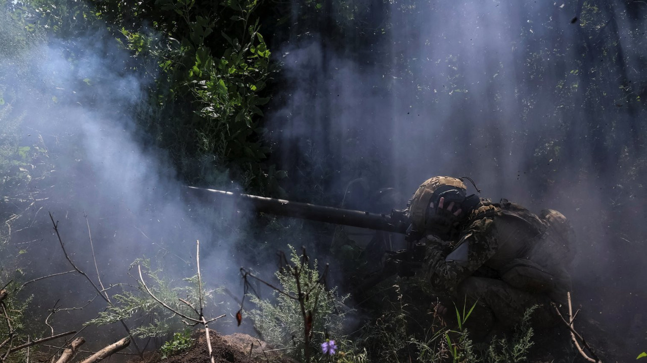 ukrajinski vojnik kod bahmuta