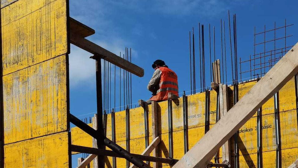 Radnik na gradilištu