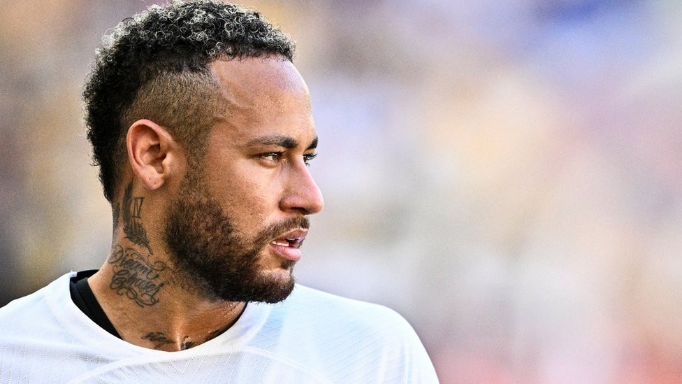Neymar looks on during a PSG warm-up match