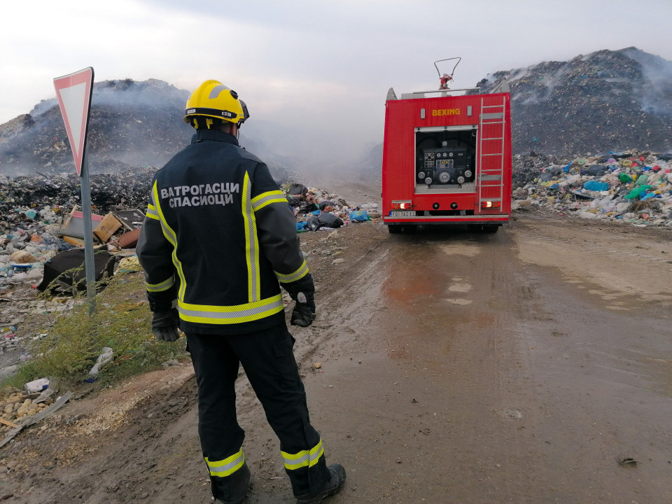 FOTO: Boom93/T.Spasojević 
Vatrogasci