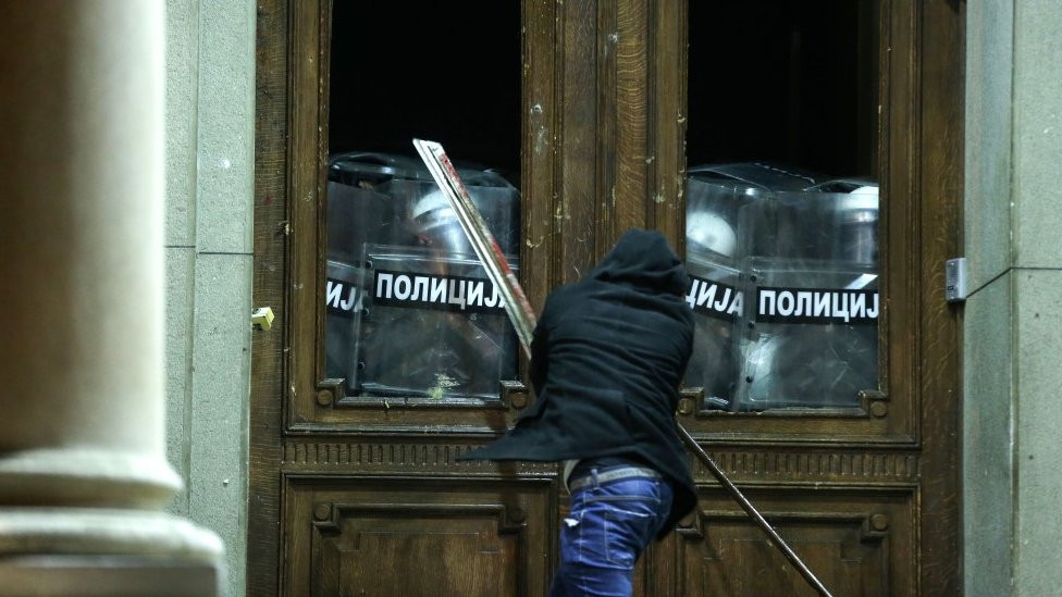 srbija protiv nasilja, protesti u Srbiji