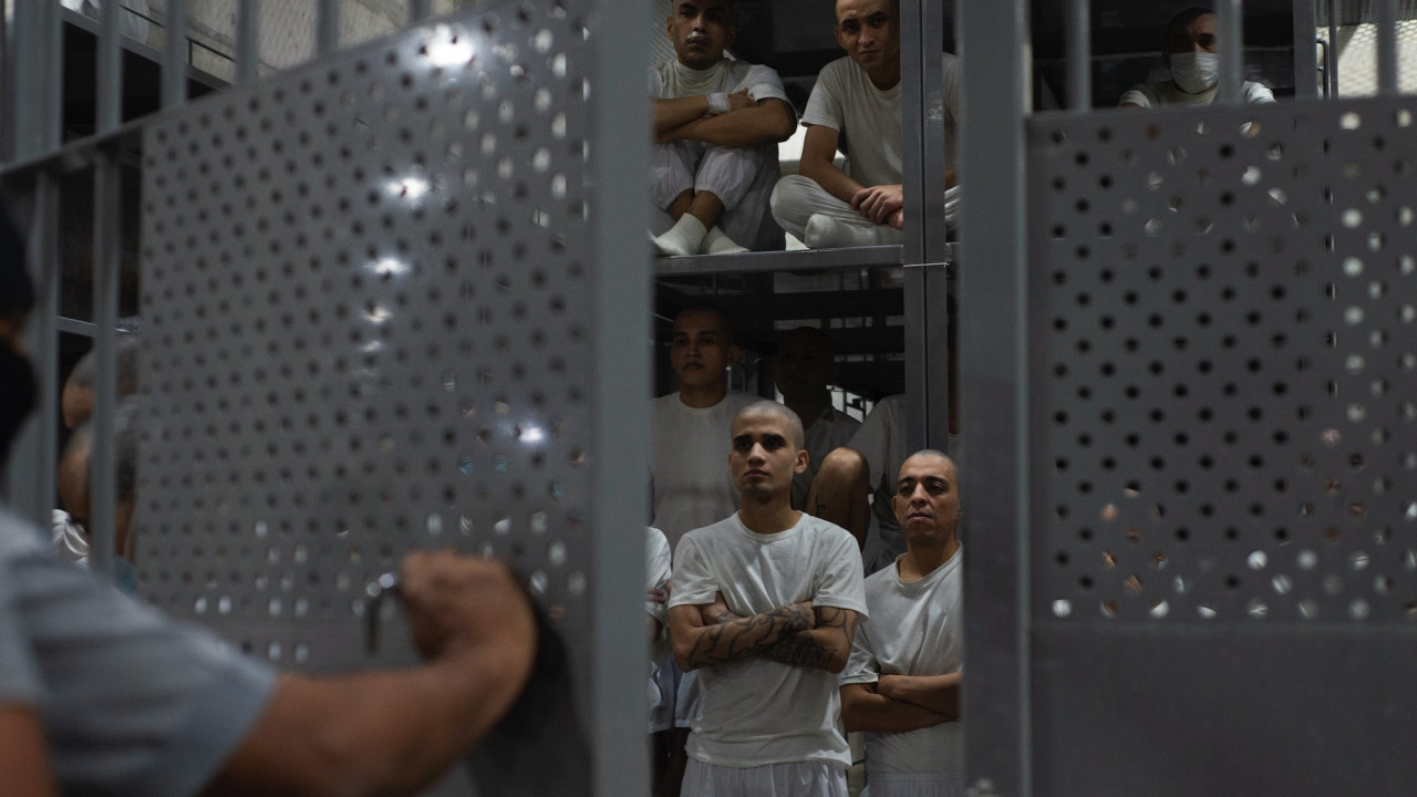 Prisoners in a cell at Cecot