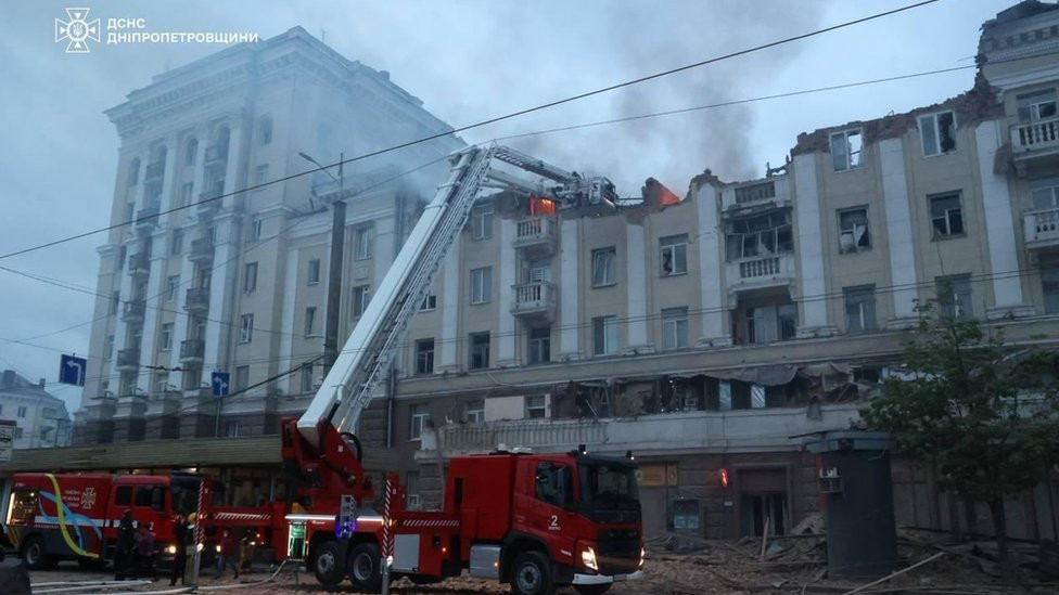 U ruskom napadu je pogođena i stanica u Dnjepru