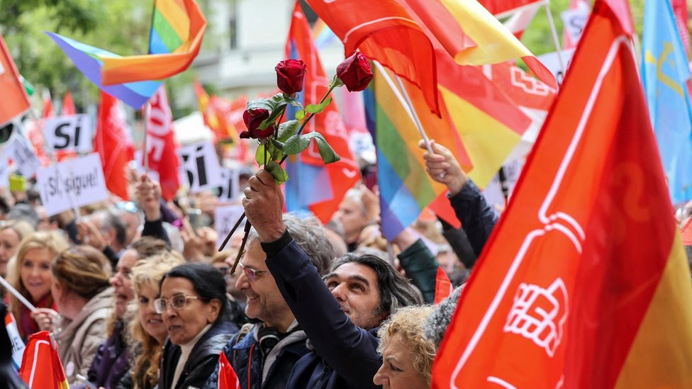 Sančezove pristalice na skupu u Madridu