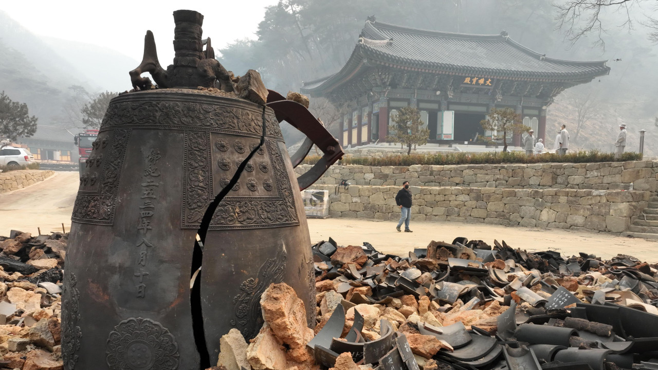 Posledice požara u hramu Gunsa 